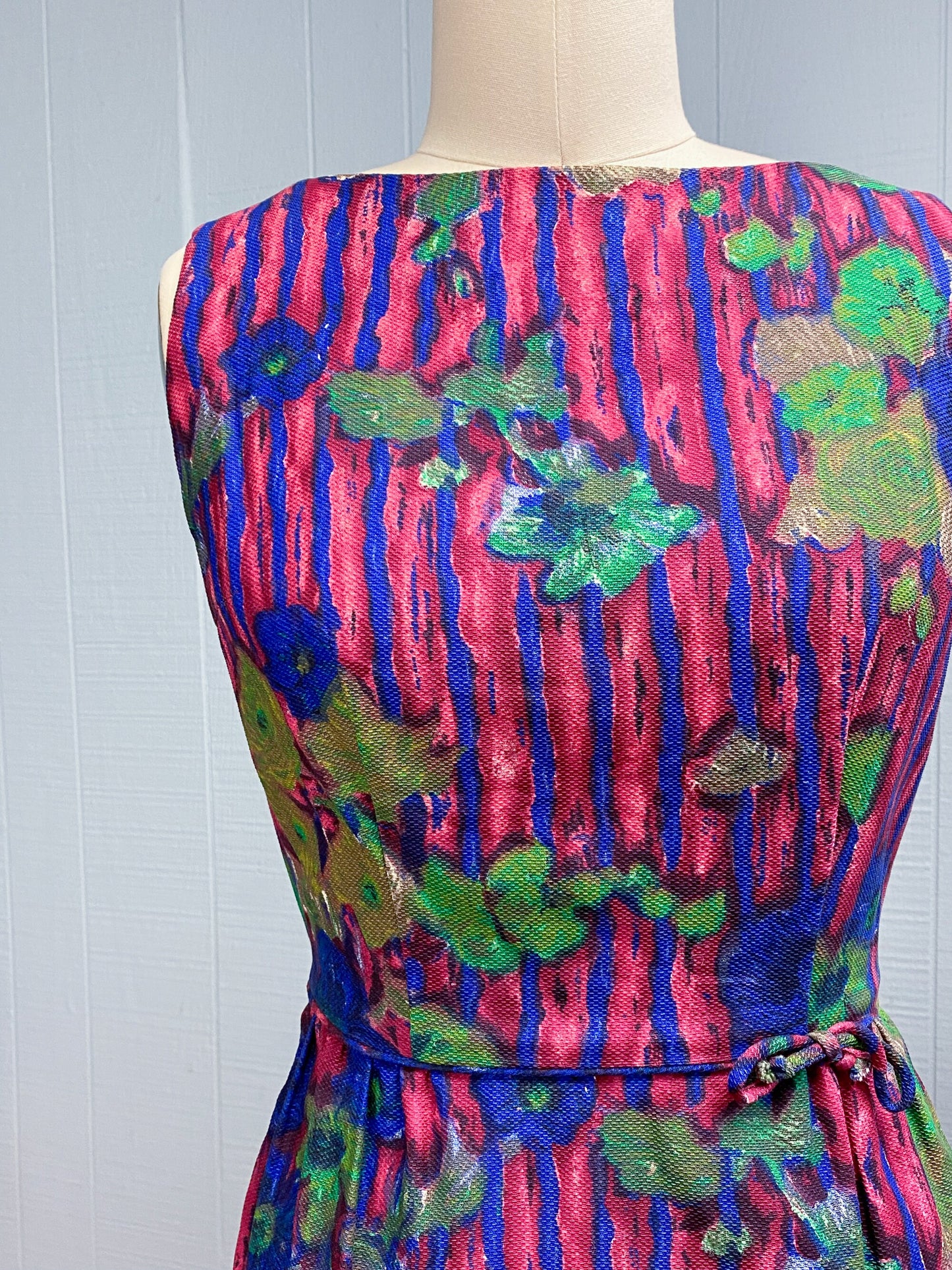 50s 60s Striking Floral Dress | XS
