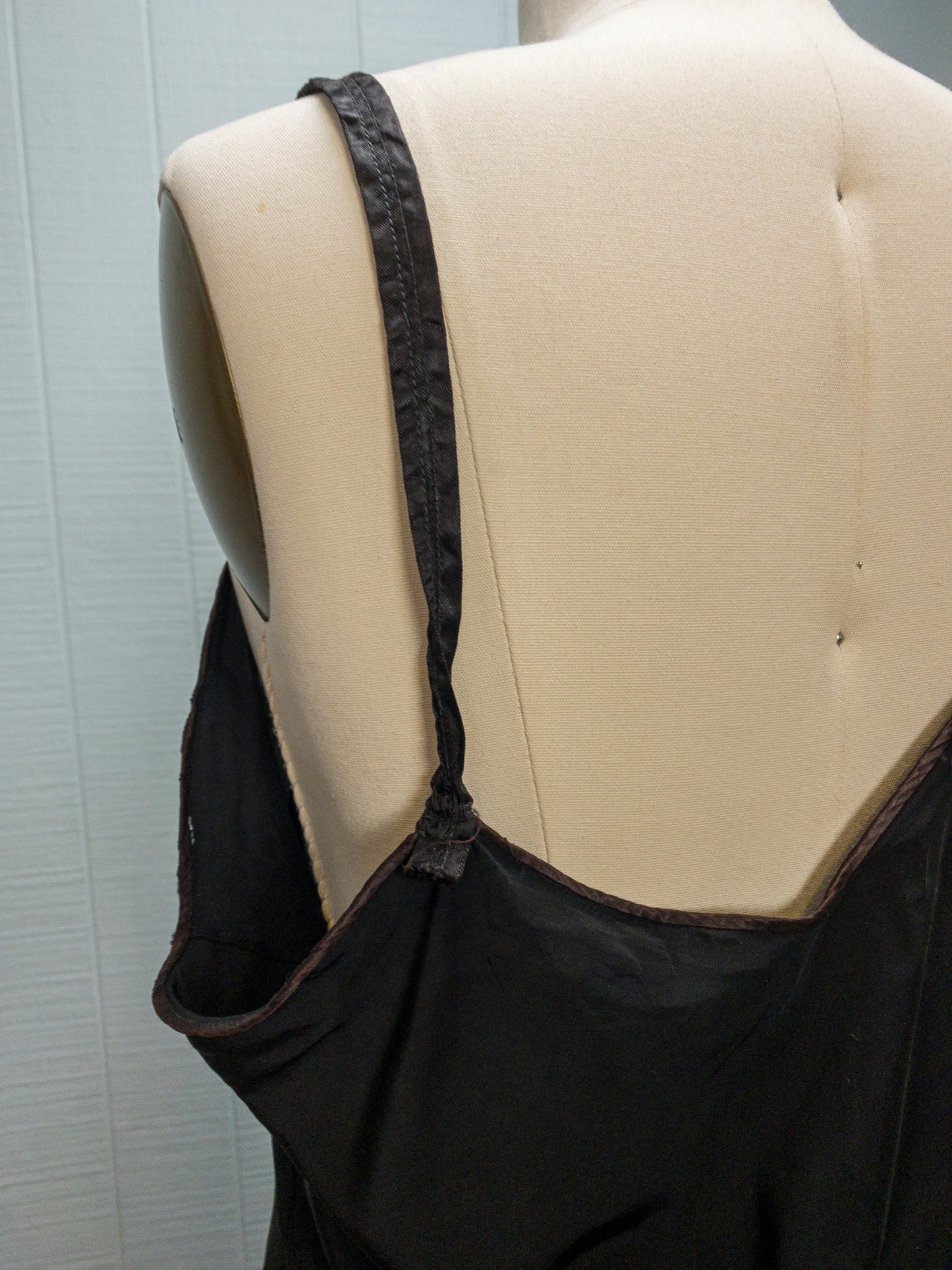 40's 50's Black Slip | L/XL