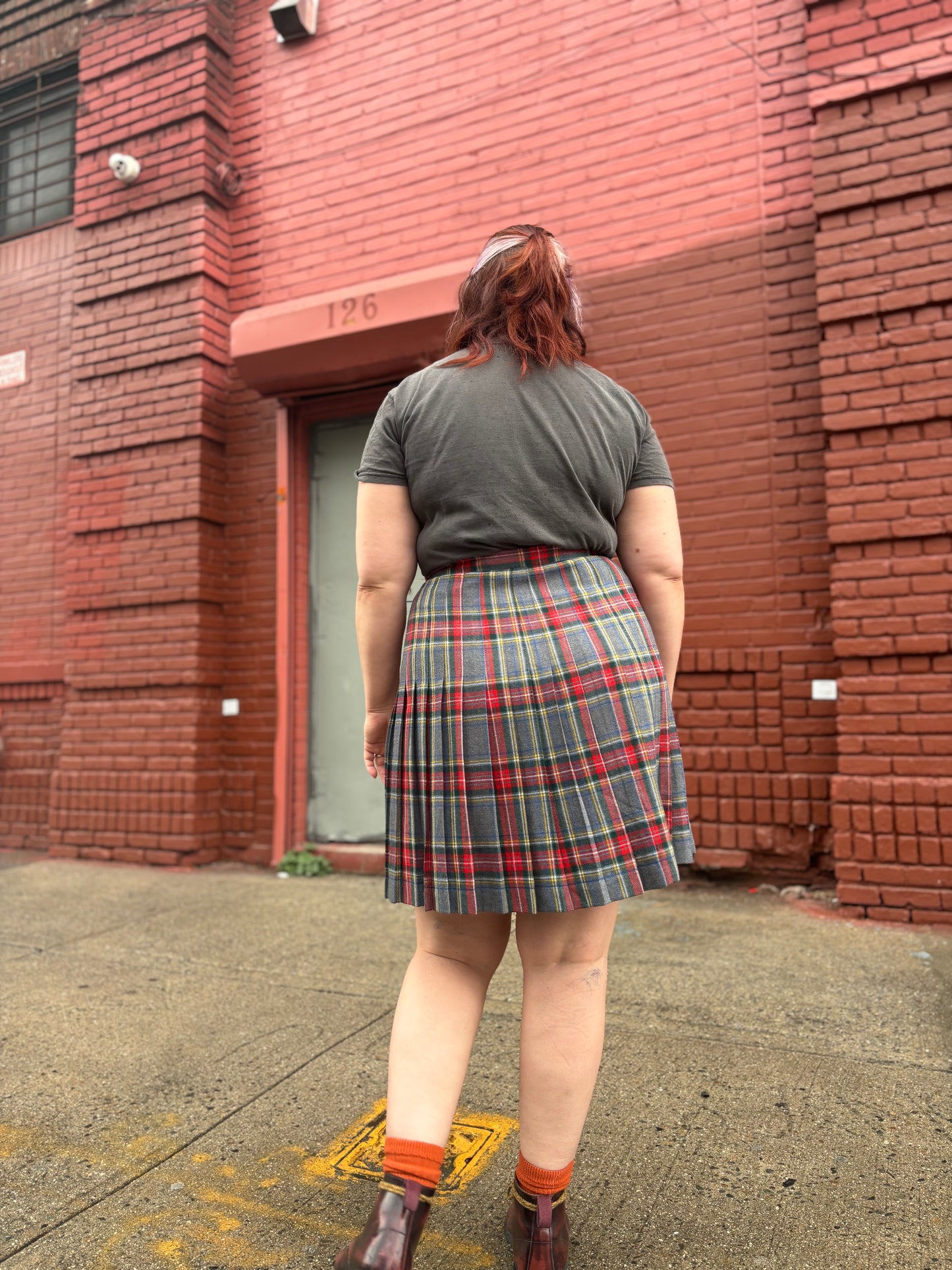 60's 70's Mrs. Maisel Grey Tartan Plaid Pleated Skirt | W: 32"