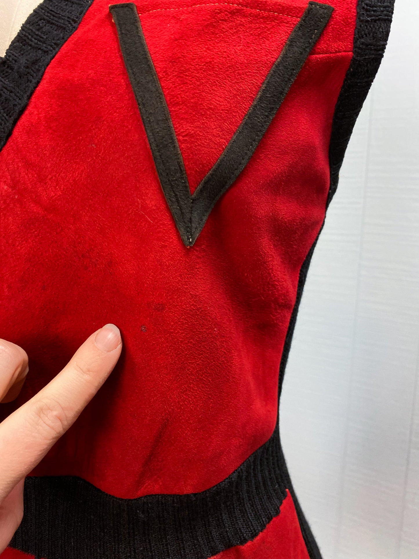 60's 70's Red Suede & Black Sweater Ribbed V Neck Vest | S/M