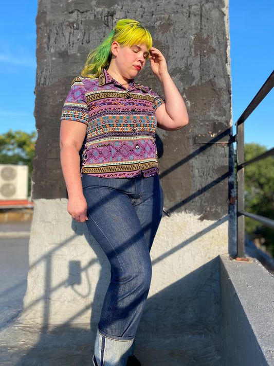 80's Purple Geo Print Stretch Button Up | M