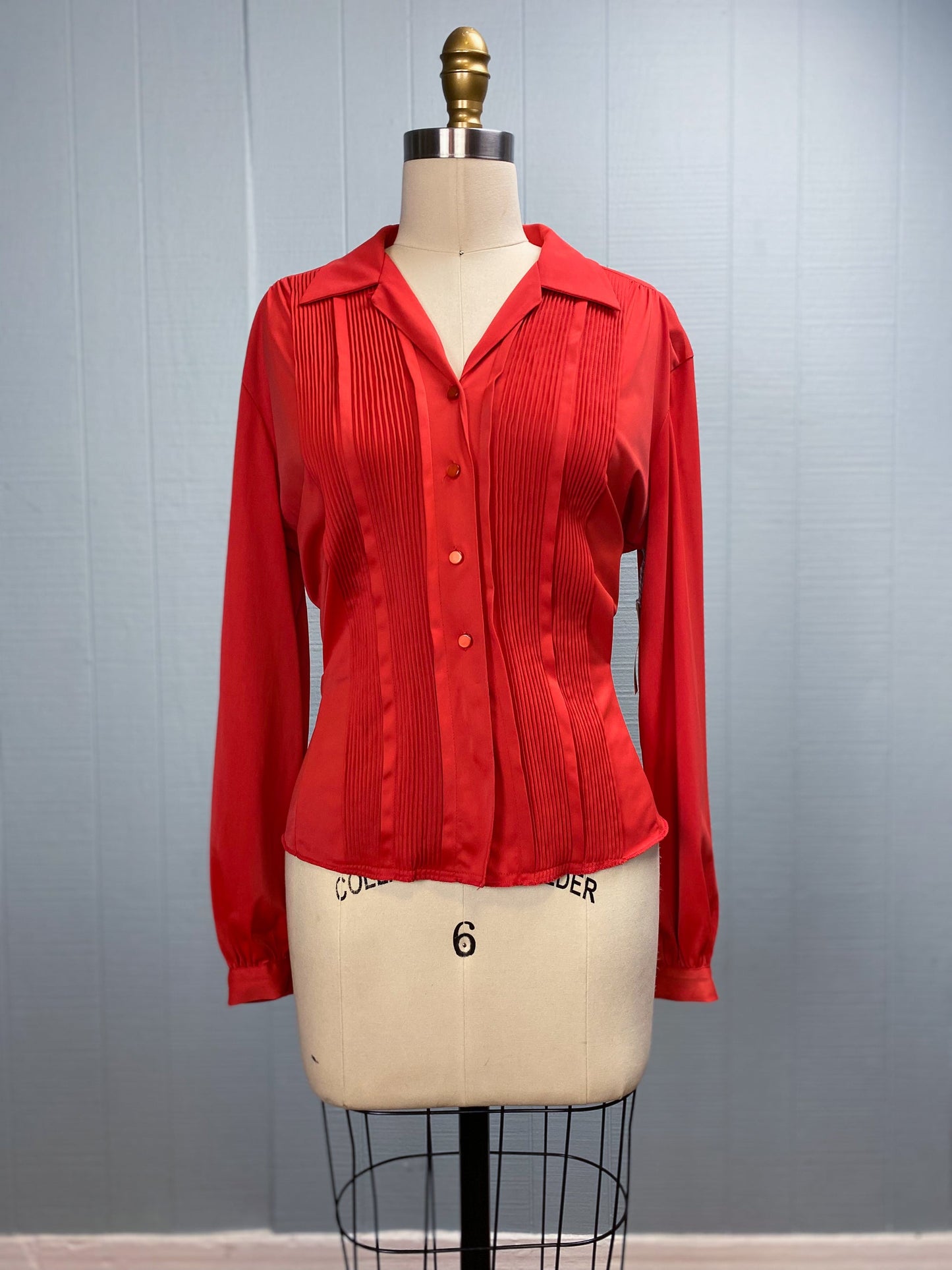 50's Red Pleat Front Tuxedo Loop Collar Blouse Hourglass "Pilot" | M/L