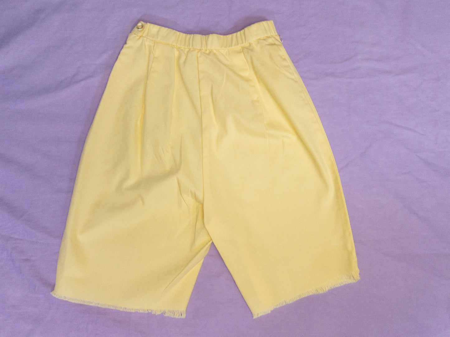 80's High Waist Yellow Short | XXS
