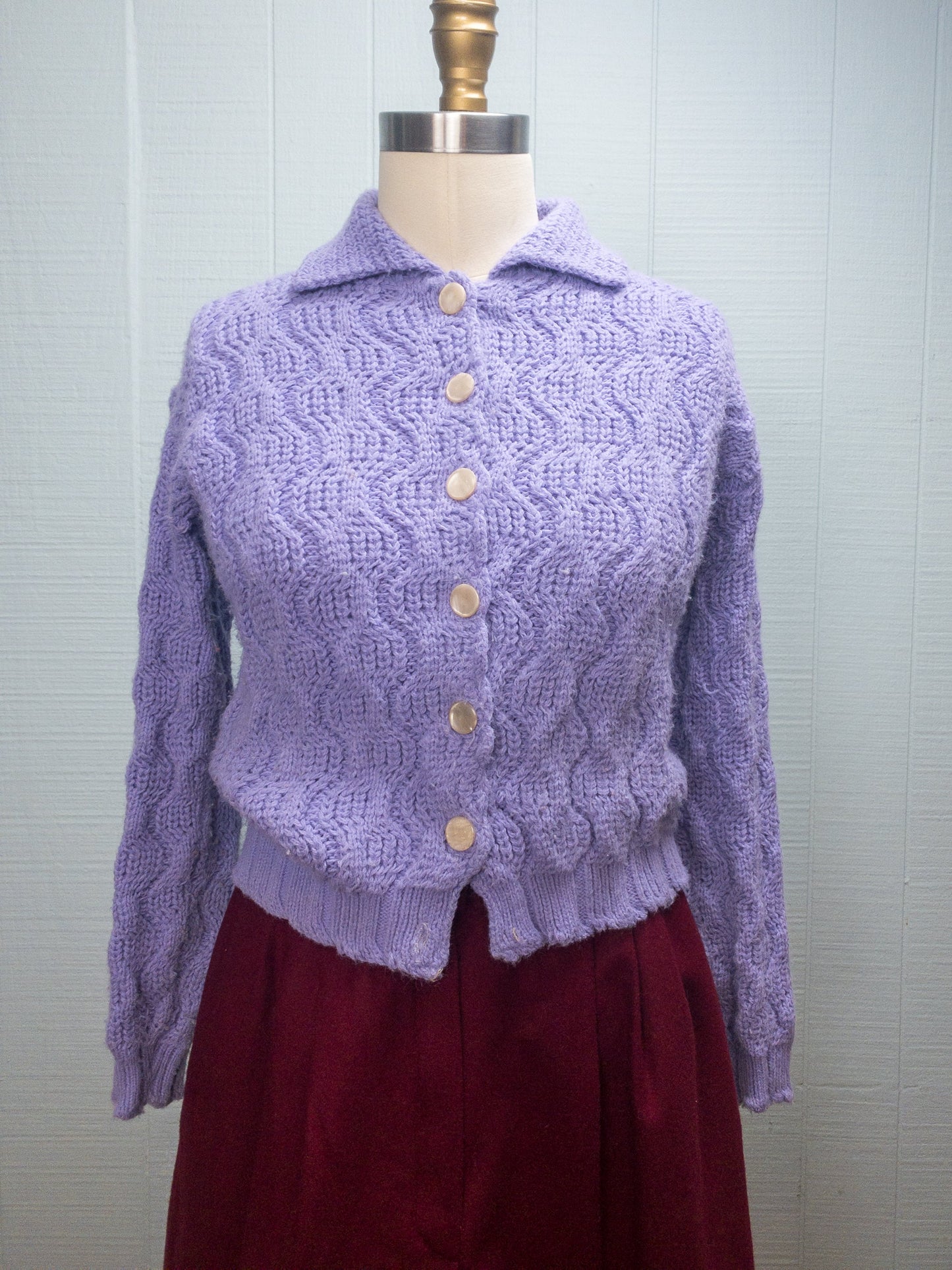 50's 60's Lavender Wavy Knit Collared Cardigan