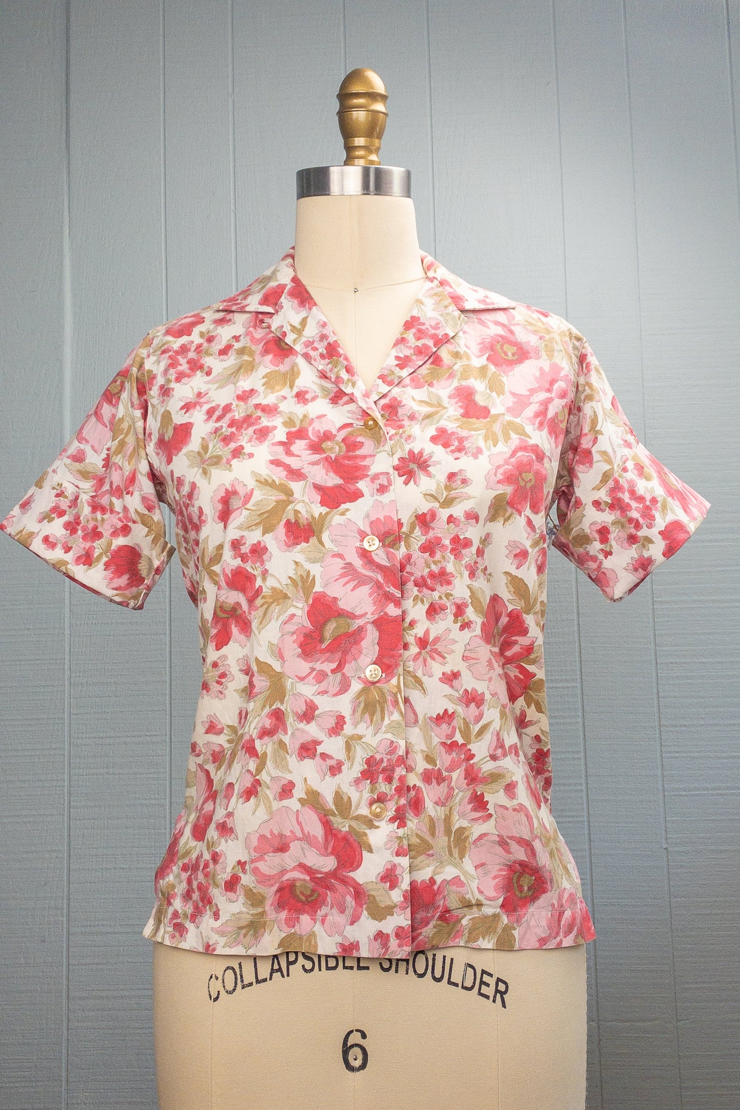 60's Graphic Rose Watercolor Blouse | S/M