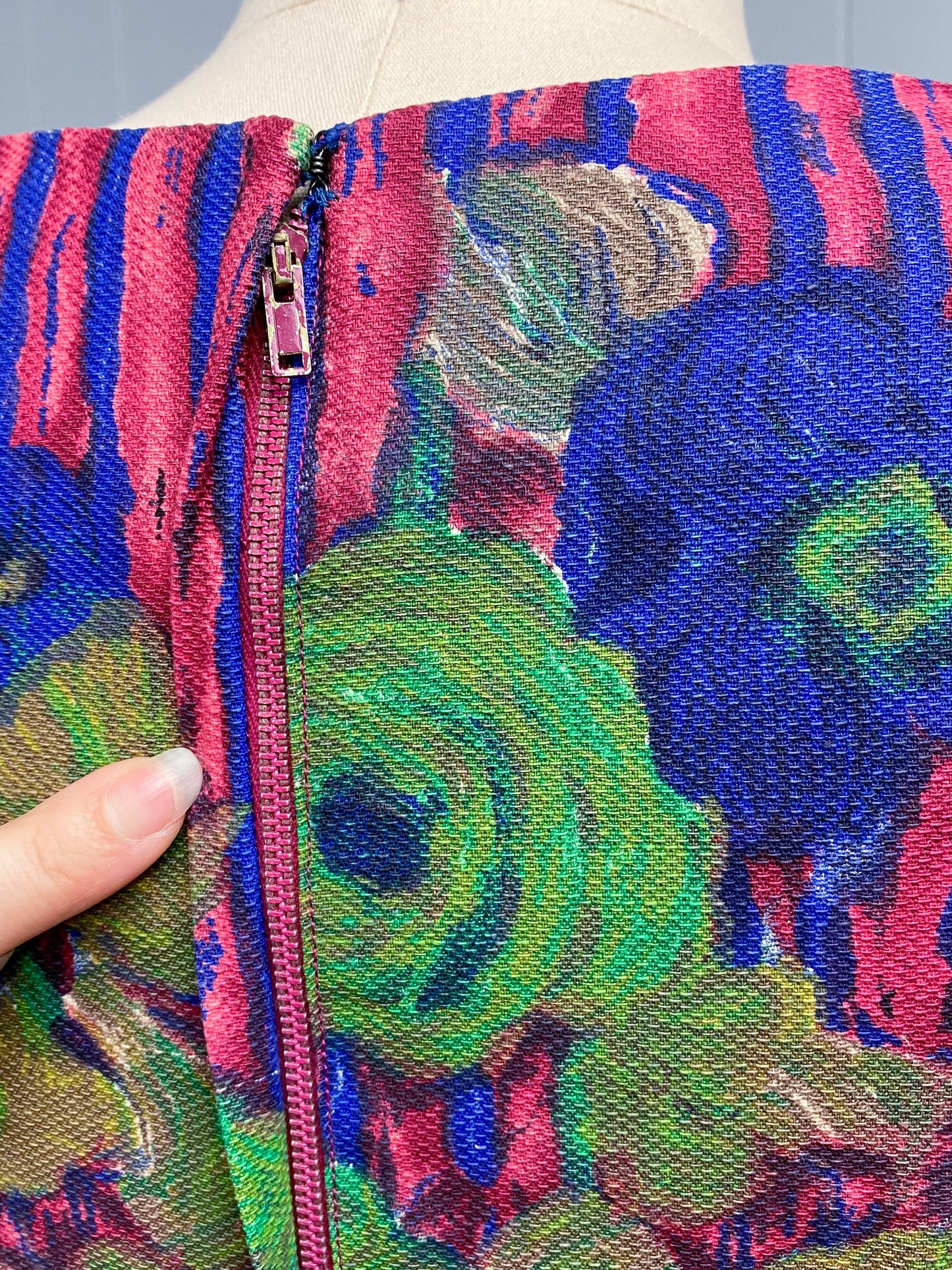 50s 60s Striking Floral Dress | XS