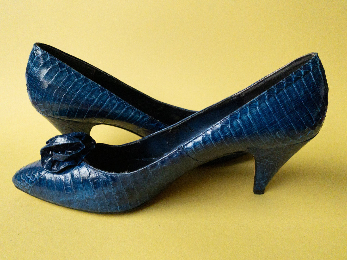 80s Blue Snakeskin Rosette High Heel Pumps by J Renee