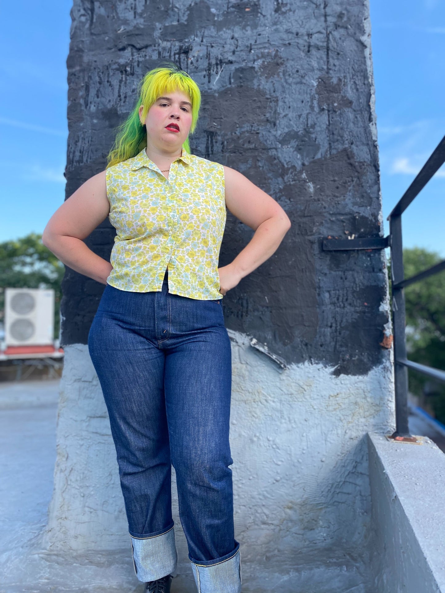 60's Yellow & Blue Ditsy Floral Sleeveless | M/L