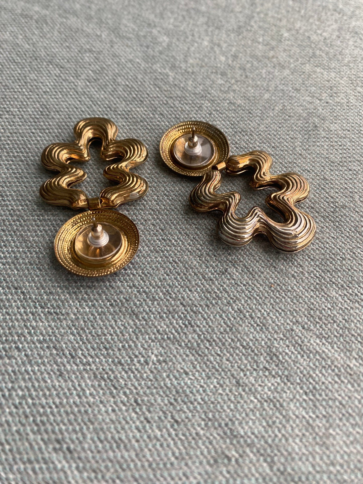 80's Squiggle Blob Pierced Dangle Earrings