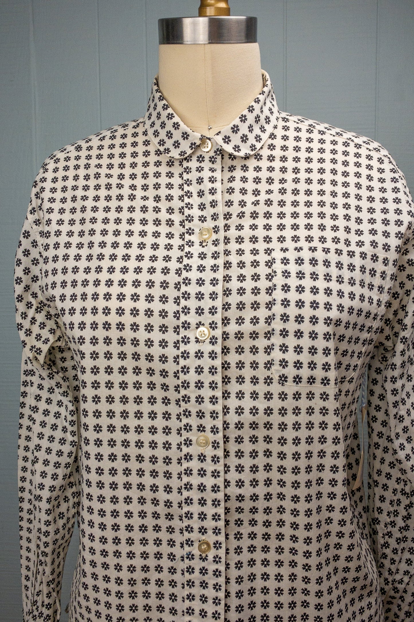 60's Black & White Flower Shirt | M