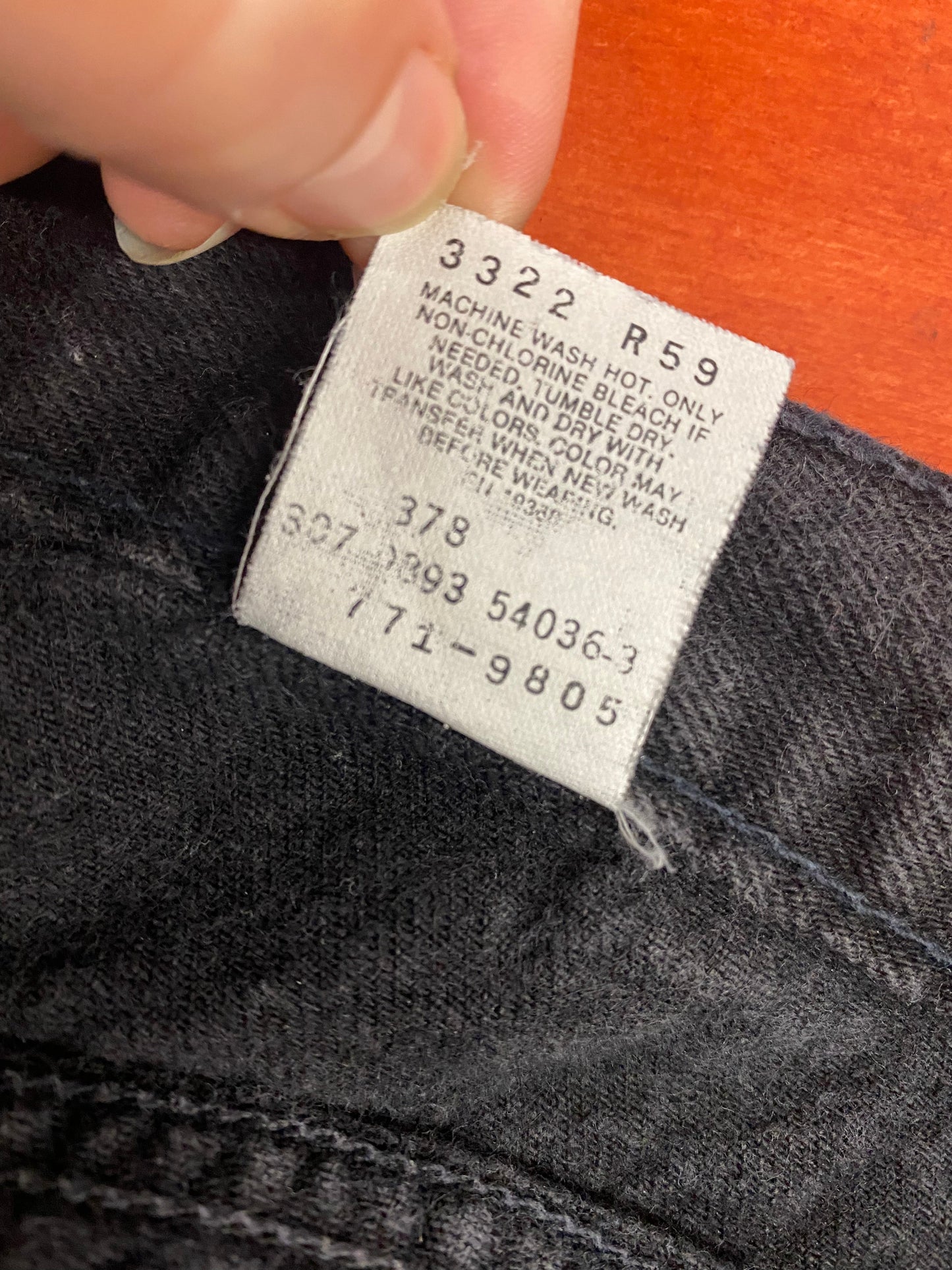 80s Black Pleated Mom Jeans | 35" x 31"
