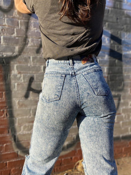 80's 90's Acid Wash | W28" | "Nasty" Mom Jean Busted Ripped Knee