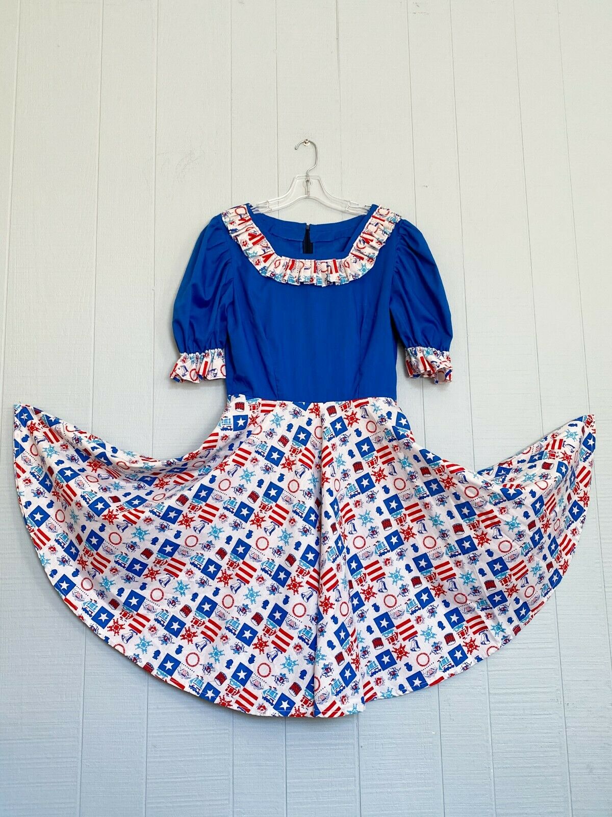 70s Square Dancing Red White & Blue American Bicentennial Dress | M/L