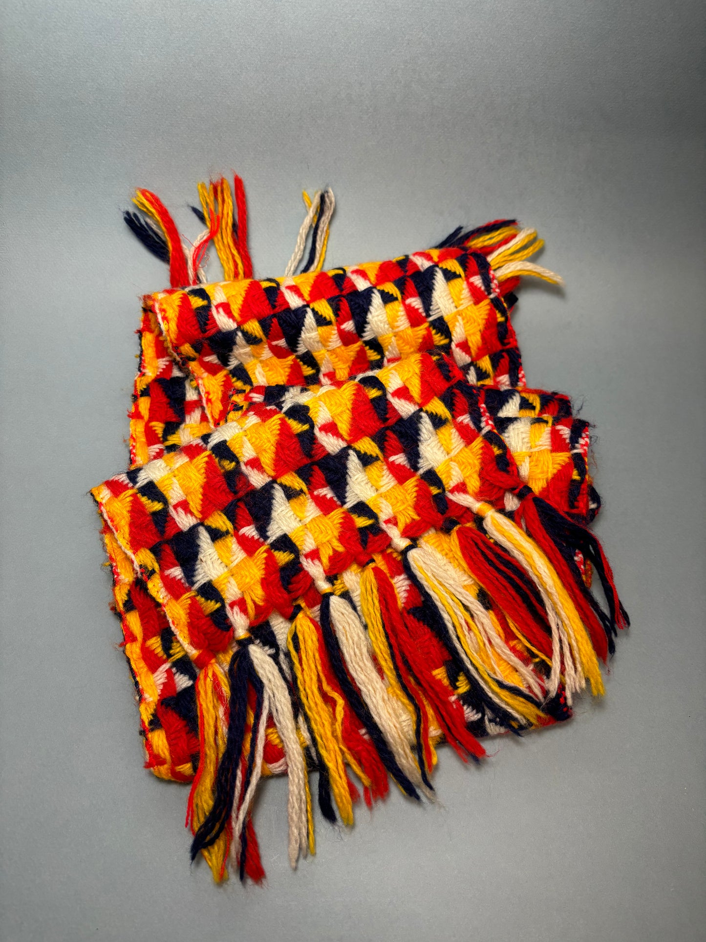 60's 70's Red Navy & Yellow Pinwheel Knit Winter Scarf