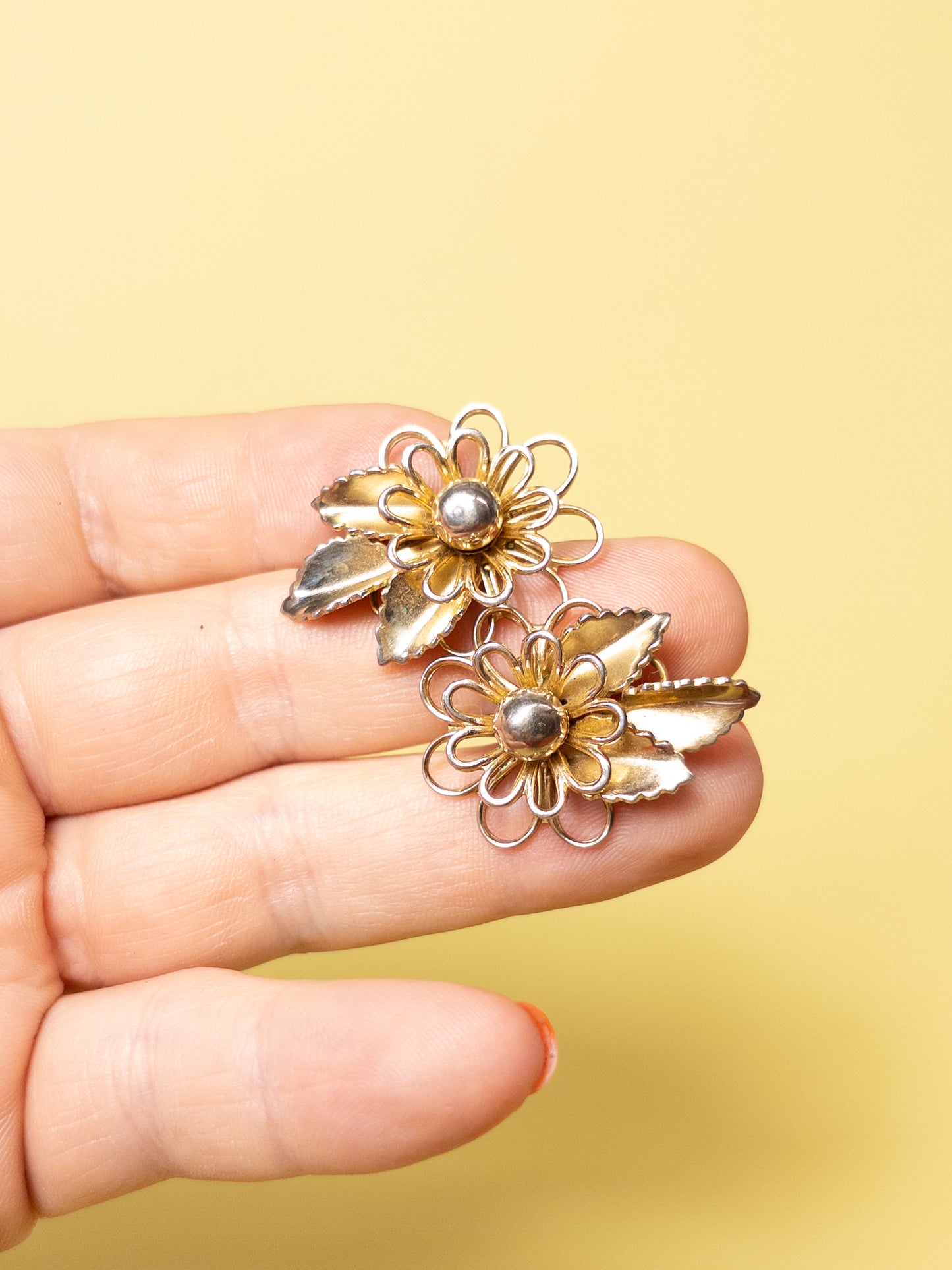 50's 60's Gold Flower Statement Screwback Earrings