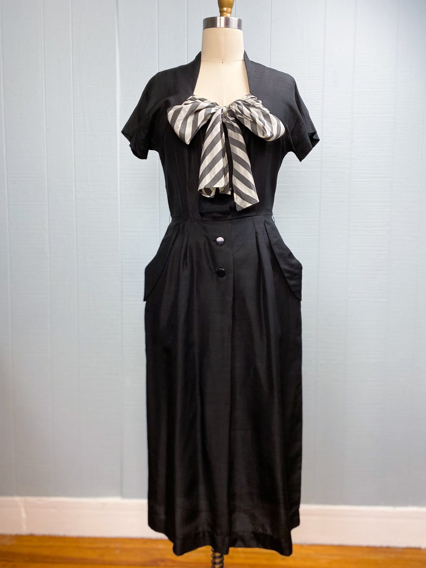 50's Striped Bow Dress | S/M