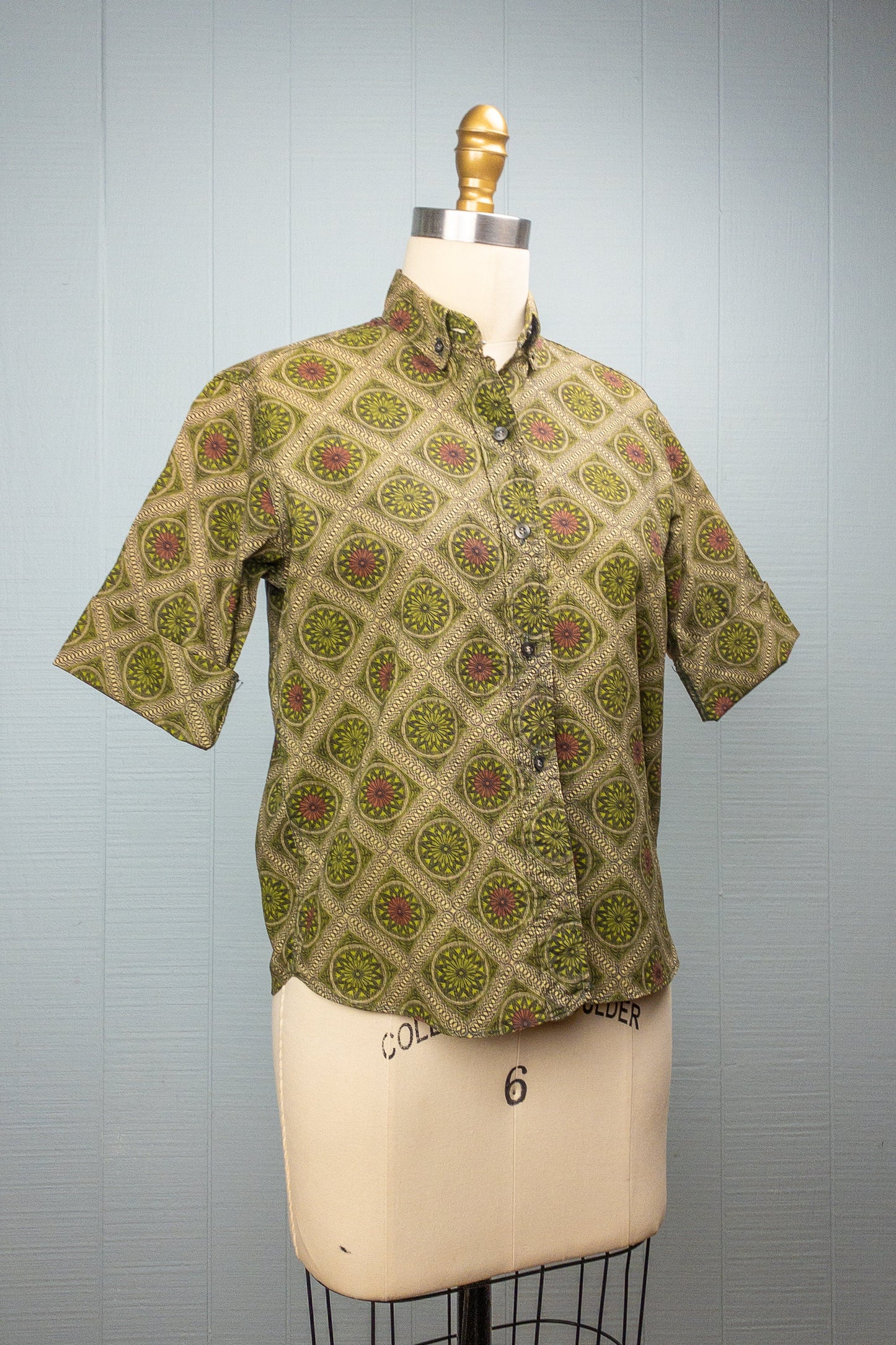60's 12 Pt Star Geo Button Shirt | S/M