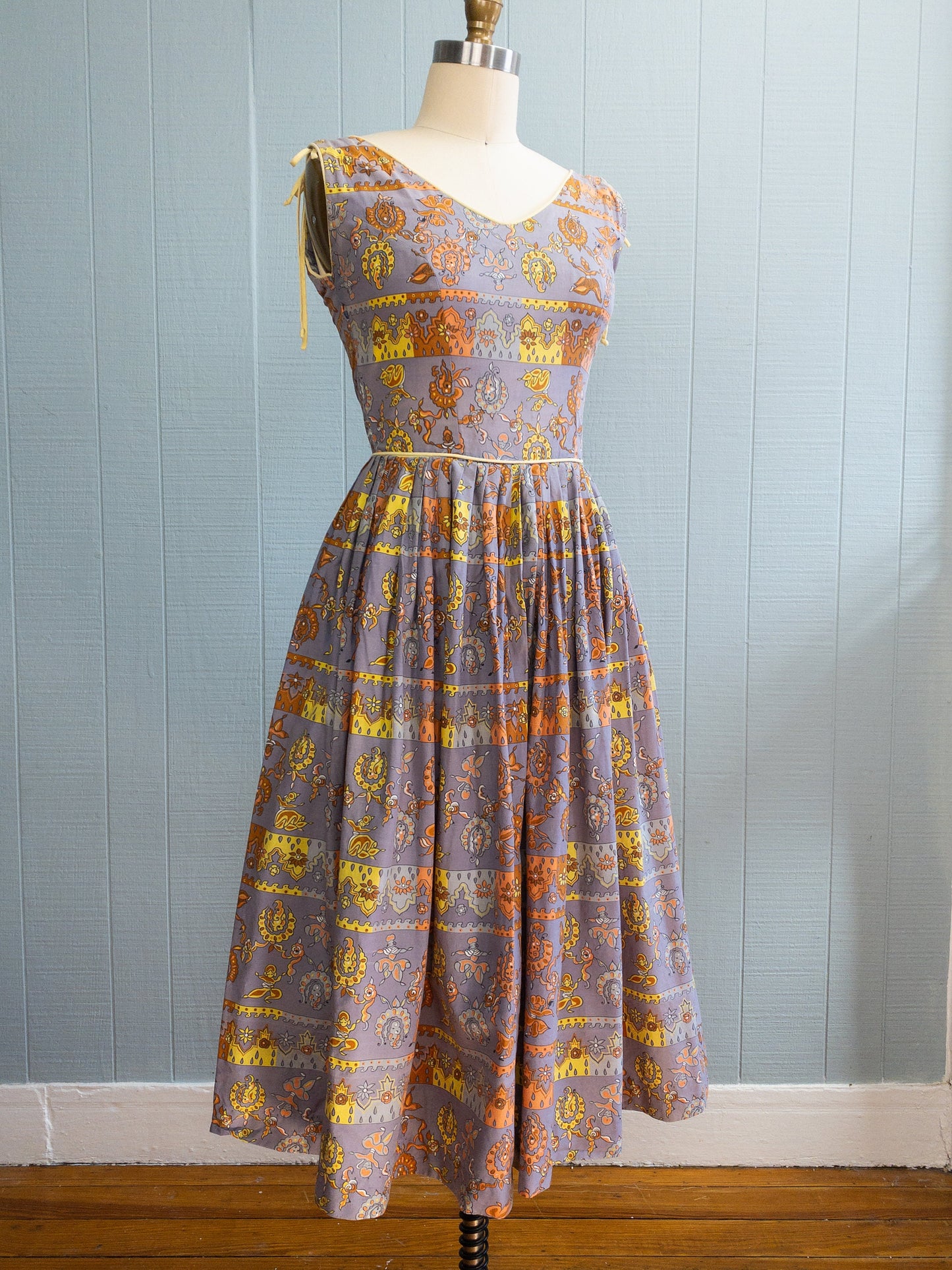 50s Lavender Whirling Dervish Dress | XS/S