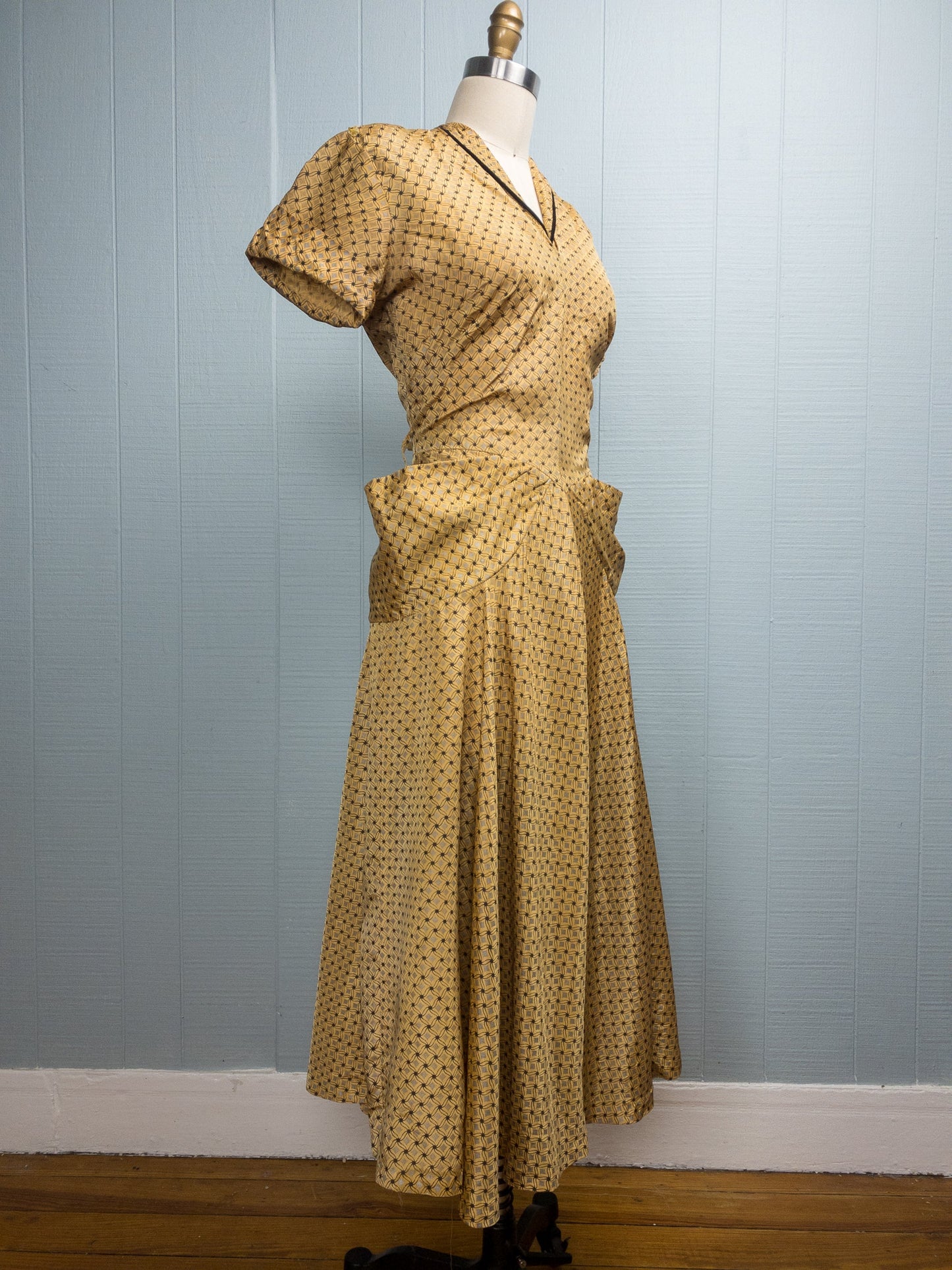 40s 50s Golden Sun Gown | M/L