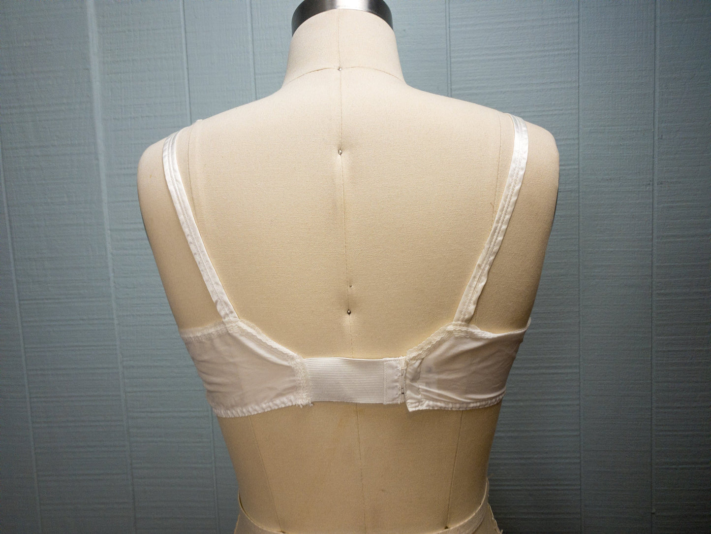 50's White Sunrays Bullet Bra