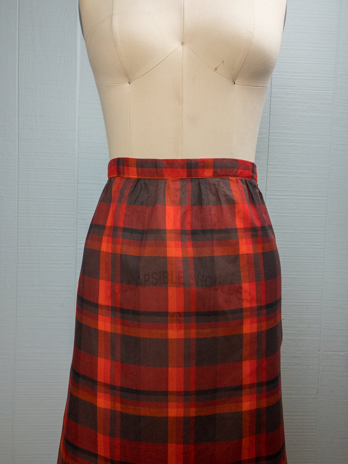 50s/60s Red Tartan Skirt | L