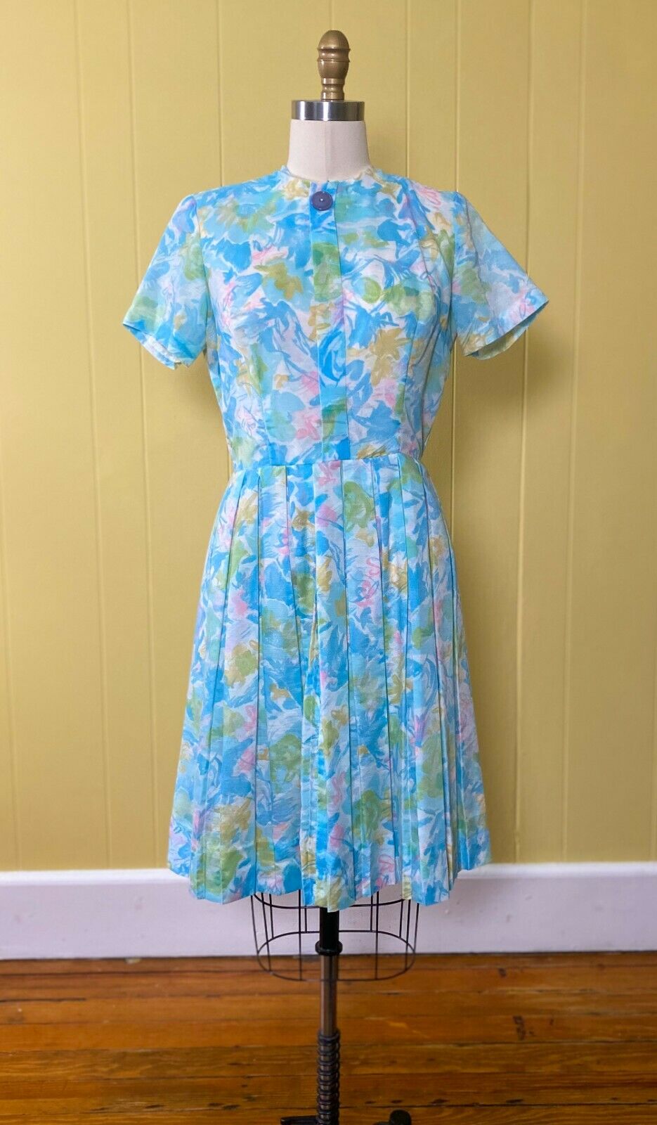60's Watercolor Floral Pastel Dress