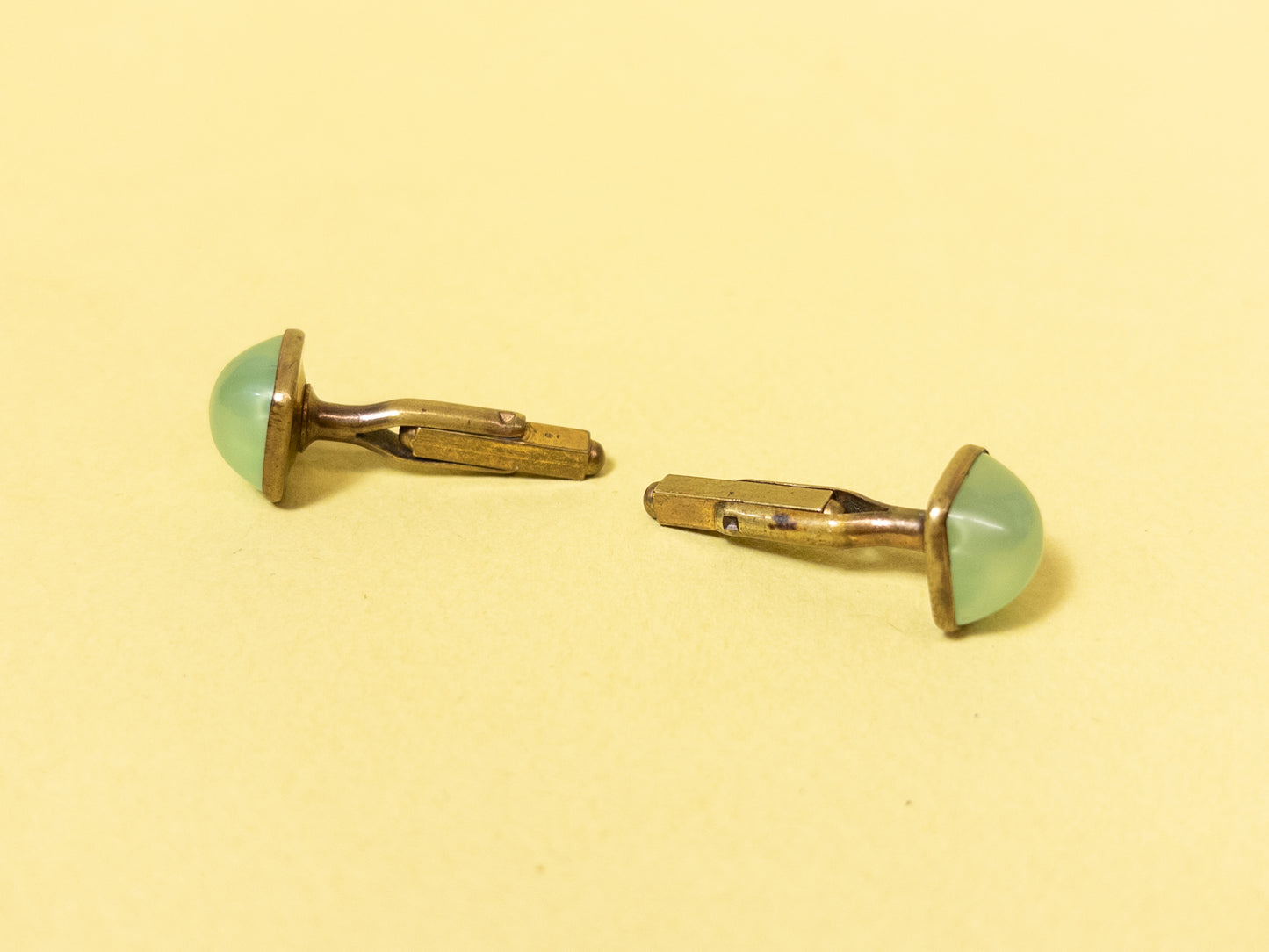 50's 60's Frosted Green & Gold Tone Cufflinks