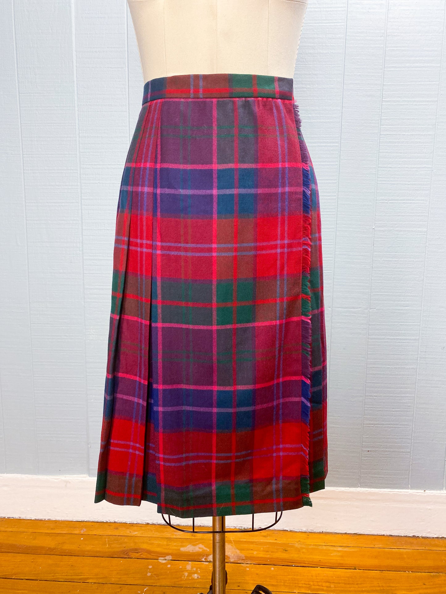 80's Talbot David Brooks Tartan Wrap Pleat Skirt Red Green Purple Navy