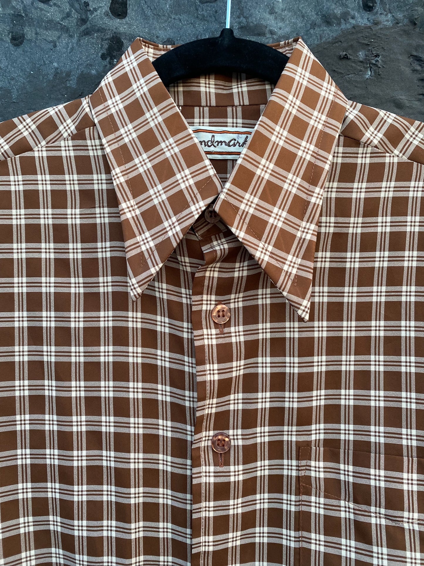 70s 80s Brown & White Plaid Dagger Collar Western Shirt | M/L