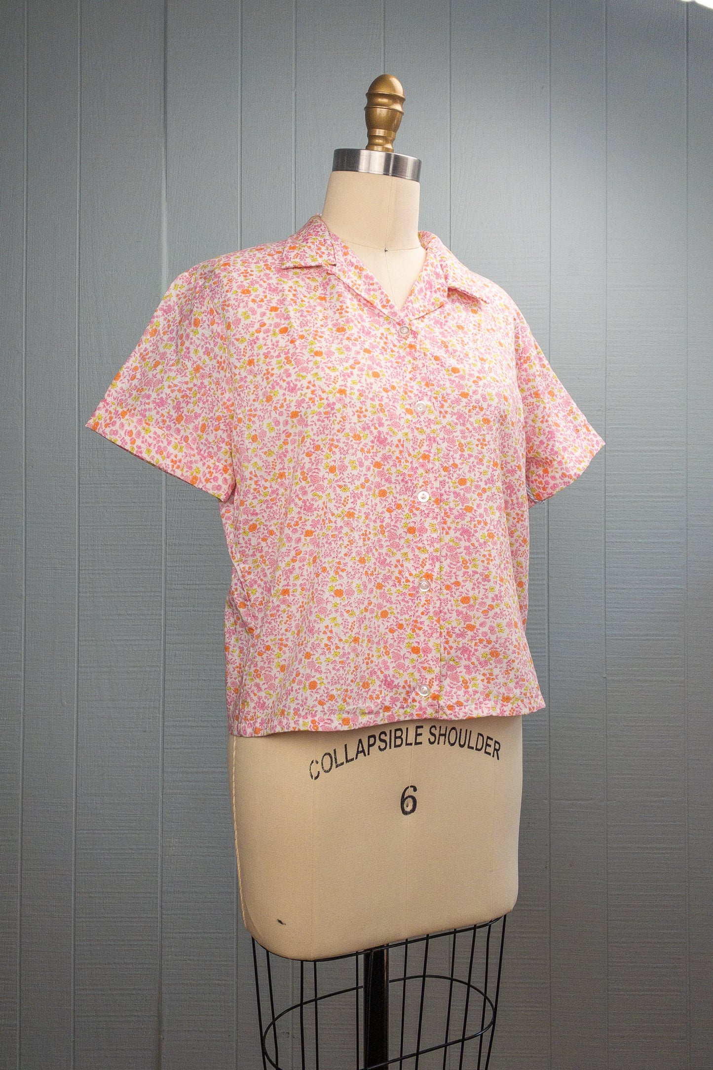60's Pink/Orange/Green Ditsy Floral Loop Collar Shirt | M