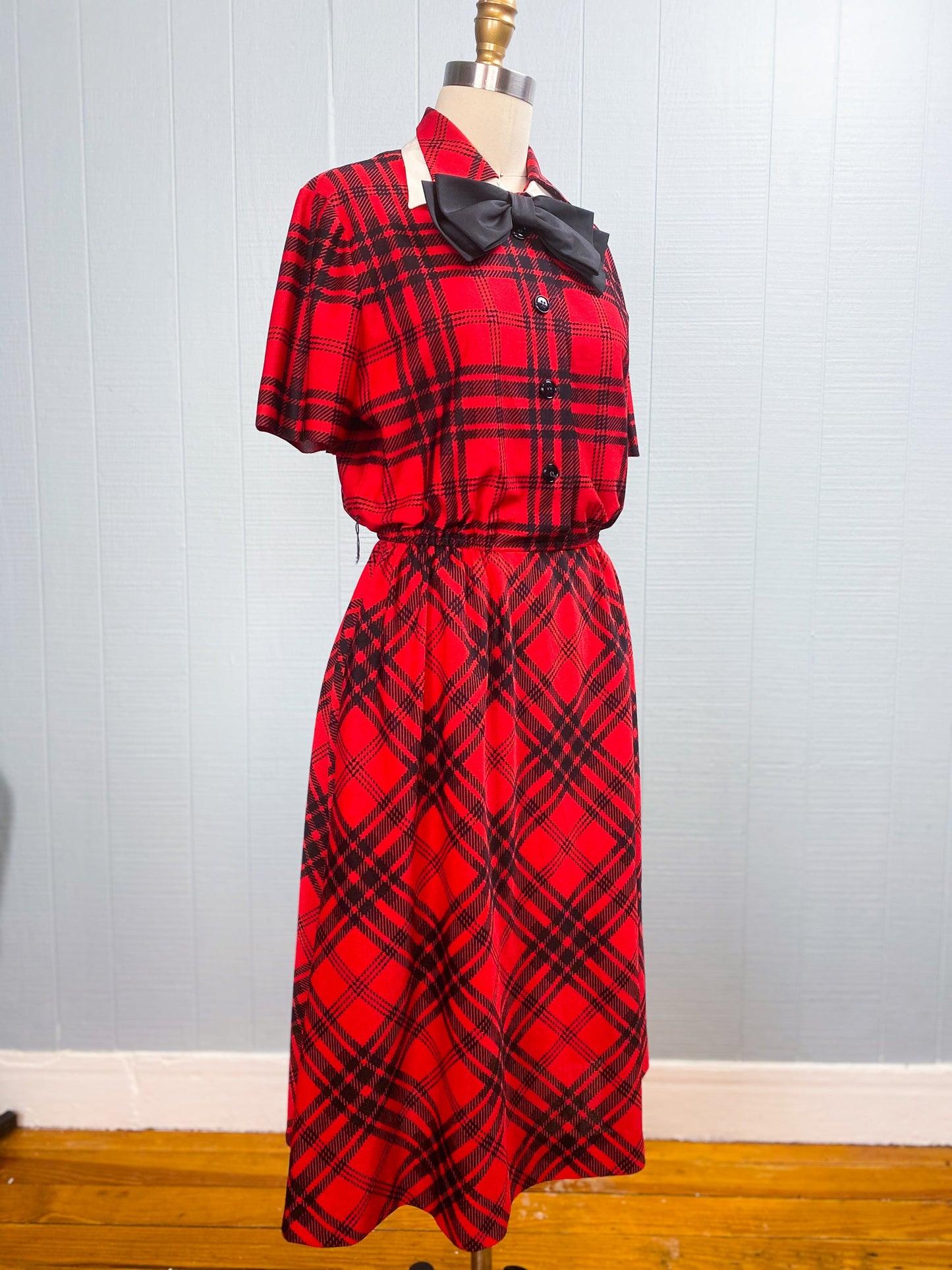 80's Red/Black Plaid Party Dress Oversize Bow & Collar