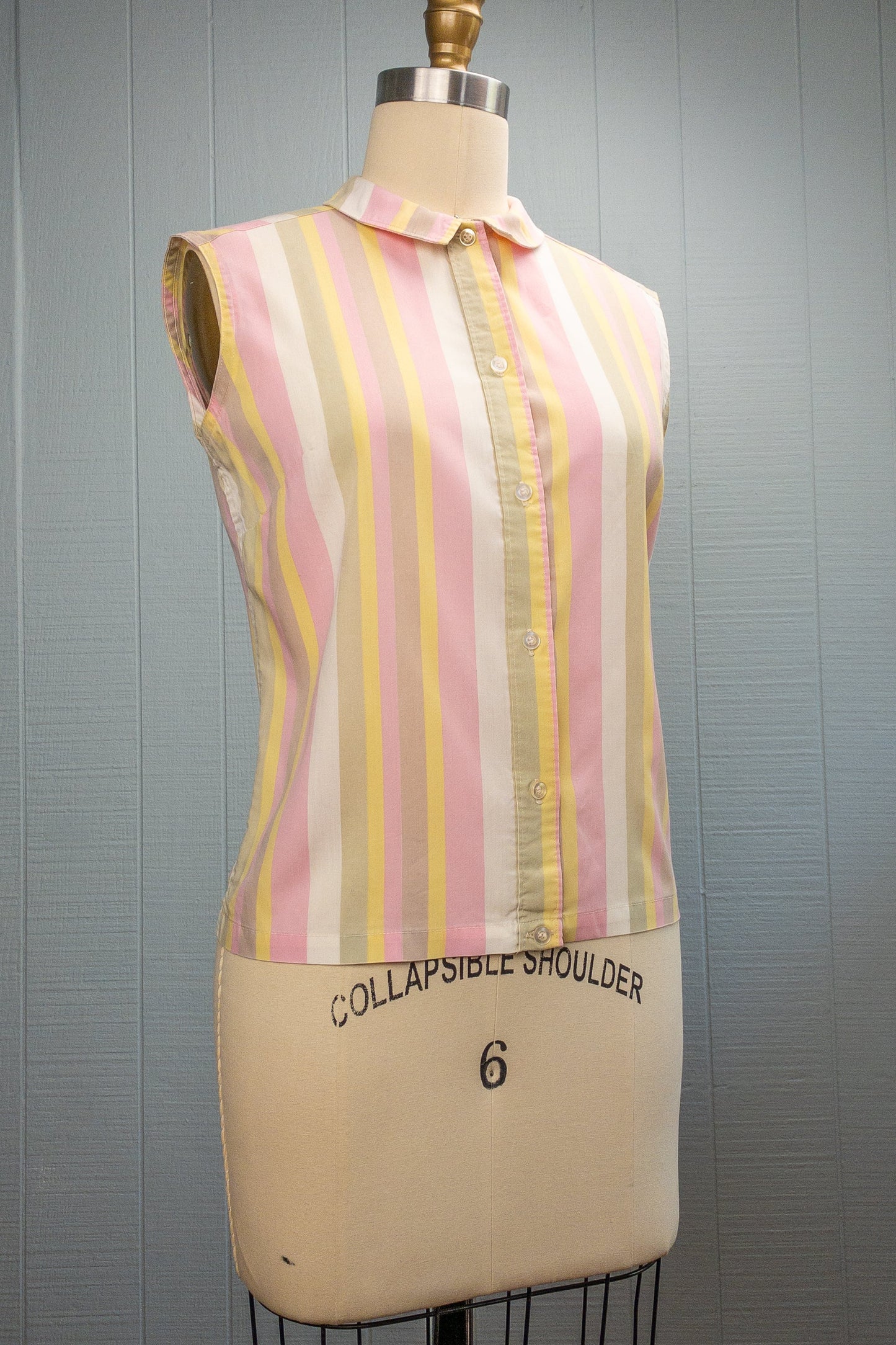 50's 60's Pale Striped Sleeveless Blouse | S/M