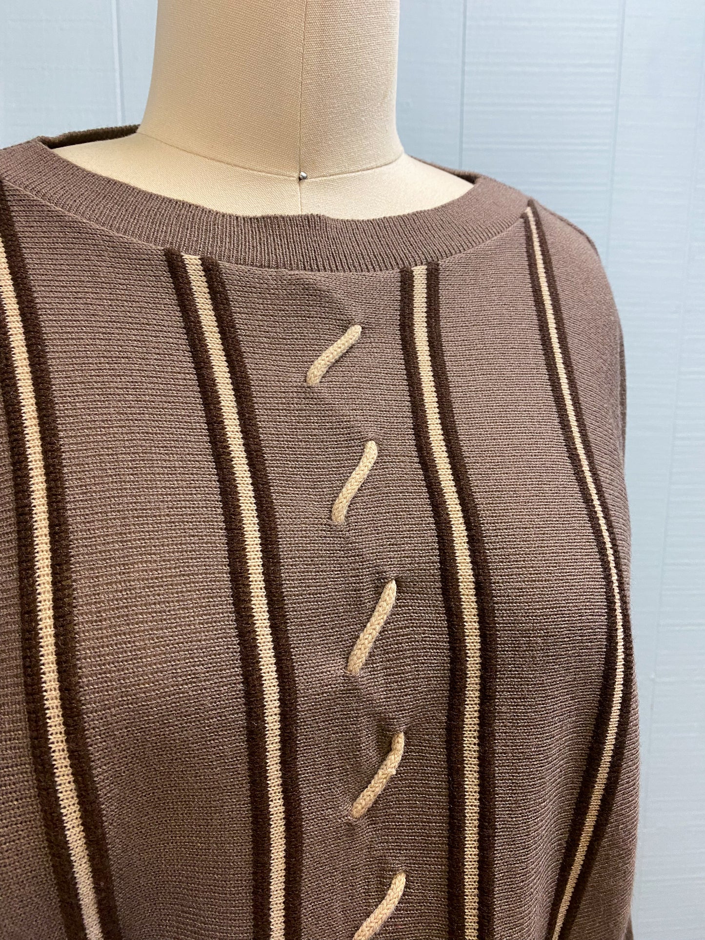 80's Taupe & Brown Stripe Batwing Sweater | S/M/L