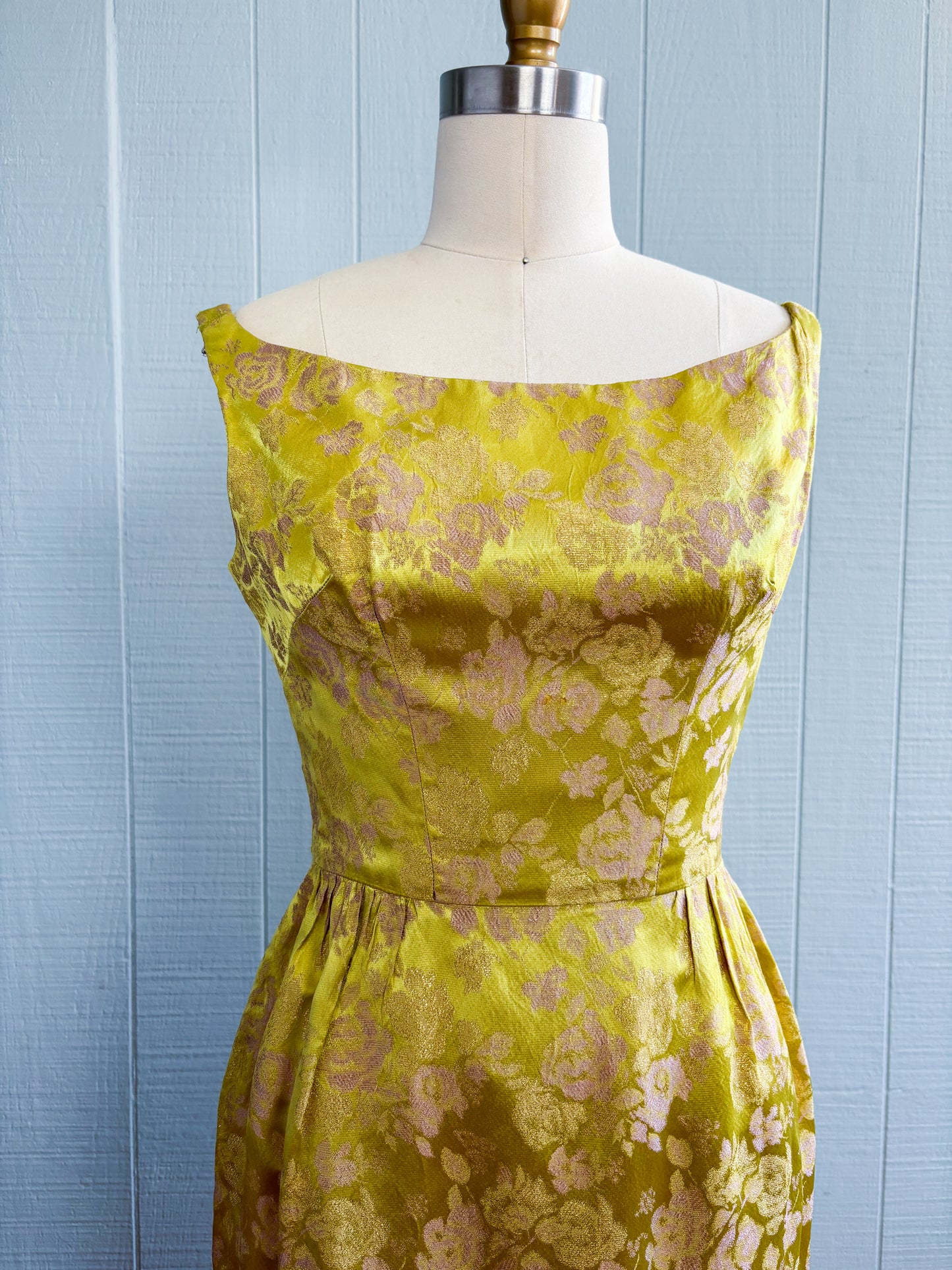 50's 60's Mrs. Maisel Chartreuse Metallic Floral Brocade Cocktail Dress | XS/S
