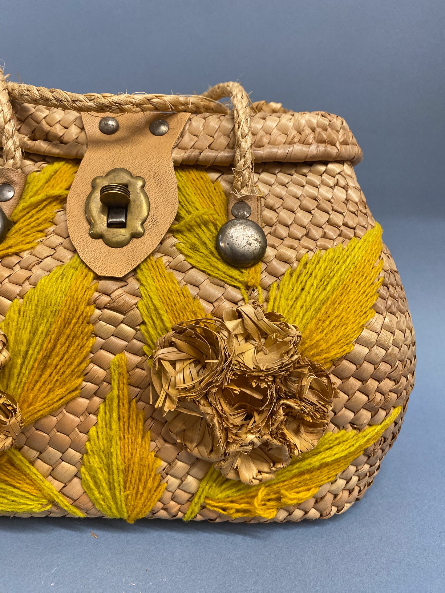 50's 60's Mrs. Maisel Rattan Straw Box Purse Yellow Yarn Floral