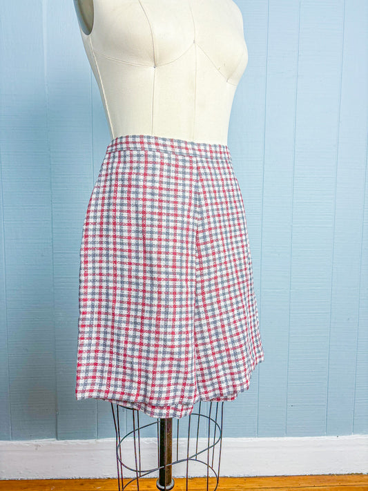 60s Mrs. Maisel Deadstock Red White & Grey Plaid Shorts | M