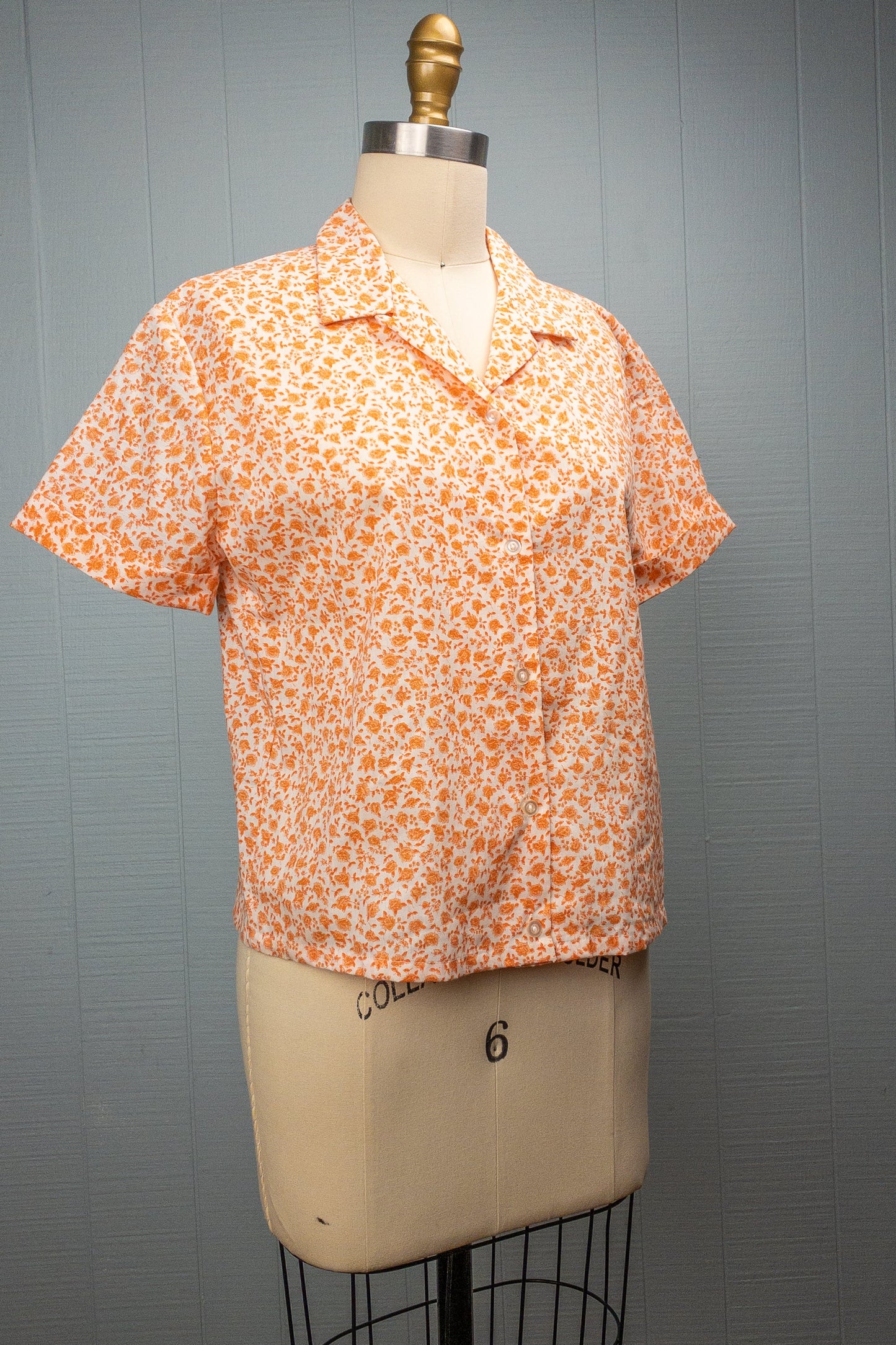 60's Orange Ditsy Floral Loop Collar Button Up Shirt | M