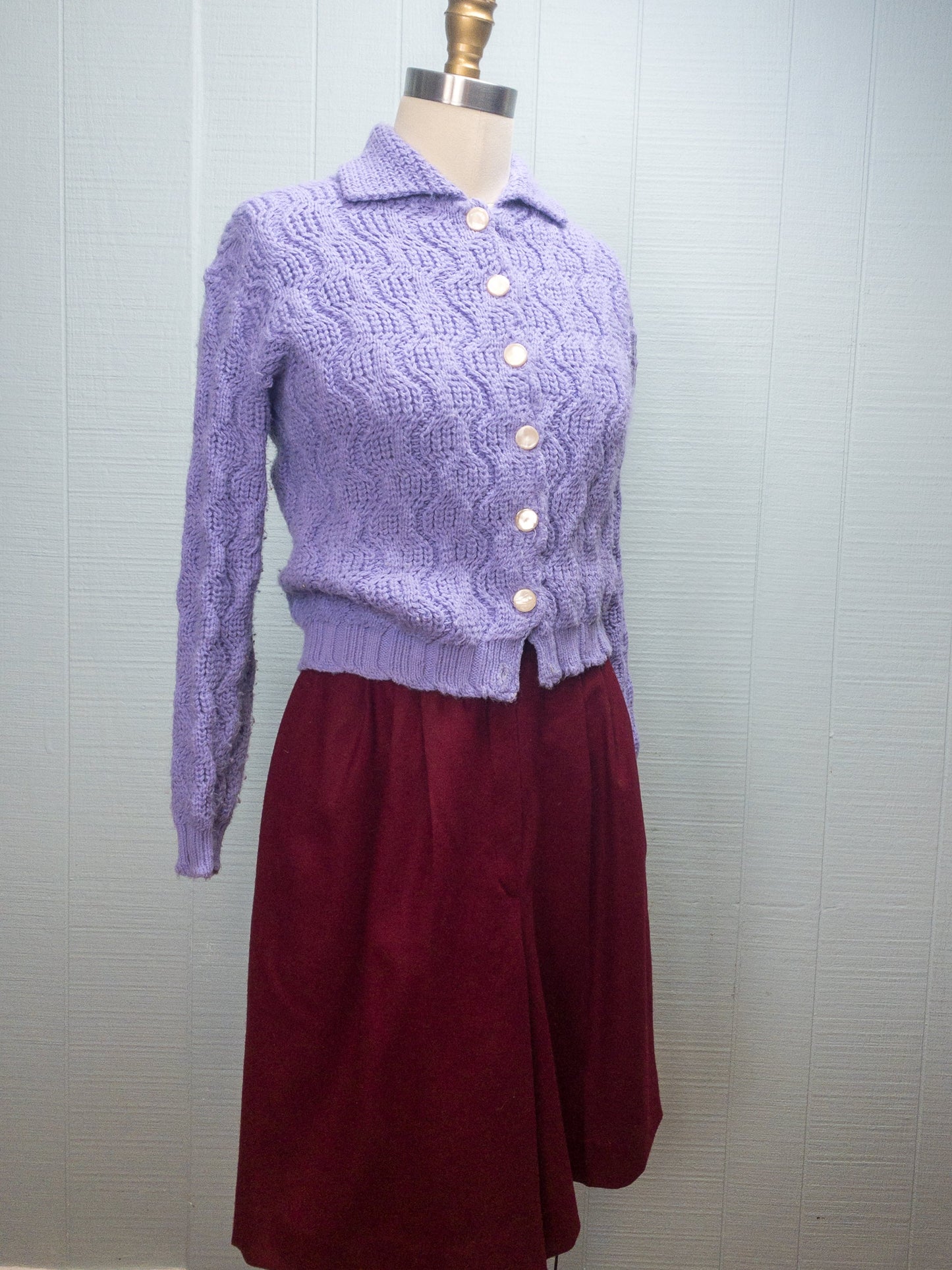 50's 60's Lavender Wavy Knit Collared Cardigan