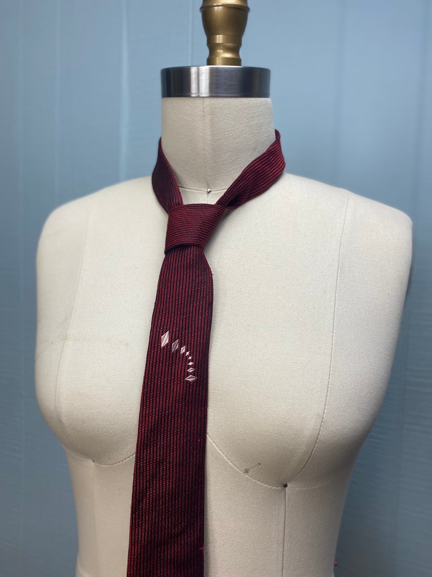 50's 60's Skinny Maroon Red Diamond Silk Tie