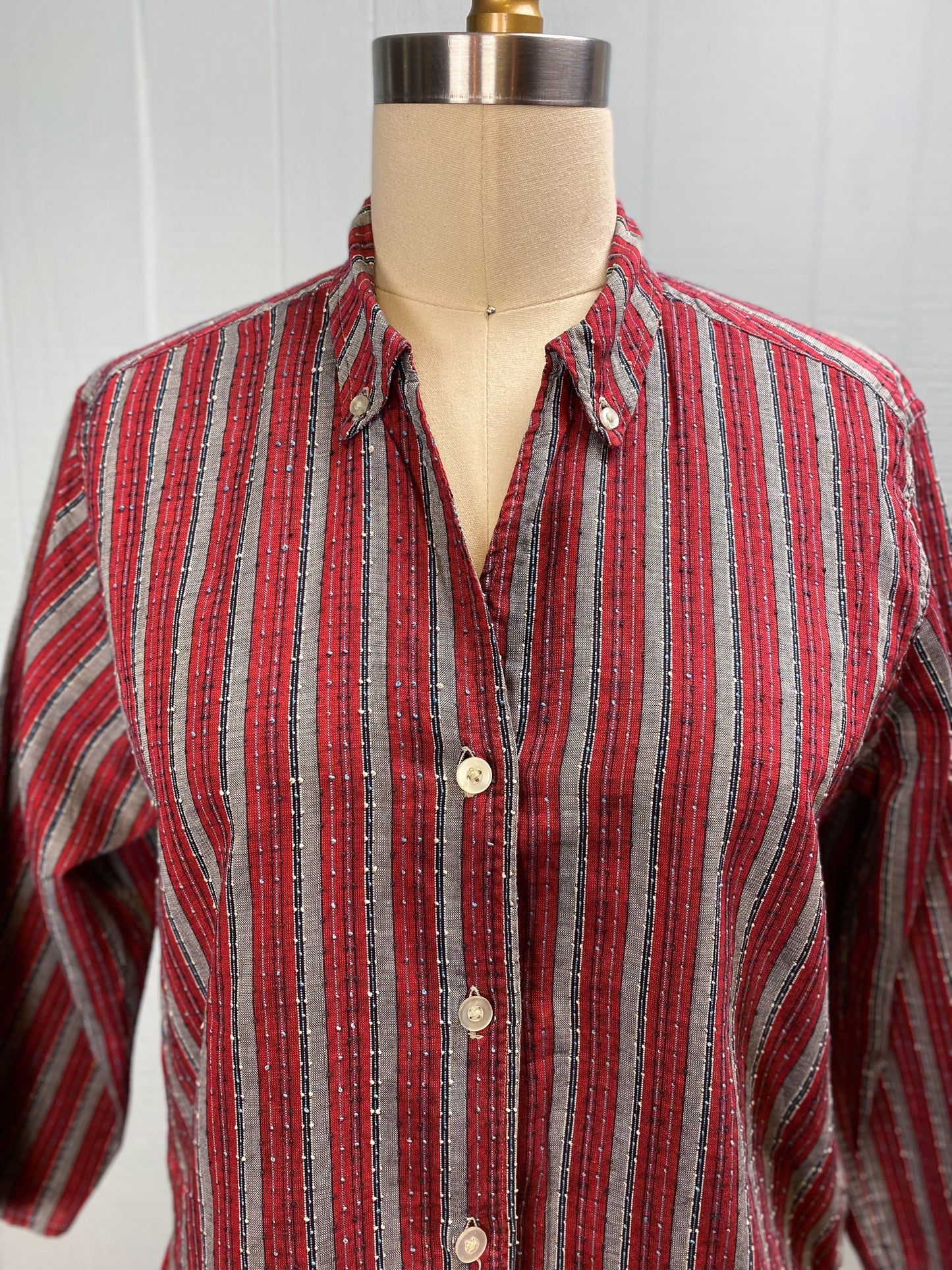 50's Red & Grey Vertical Textured Stripe Button Down Oxford Wash n' Wear Blouse | M/L