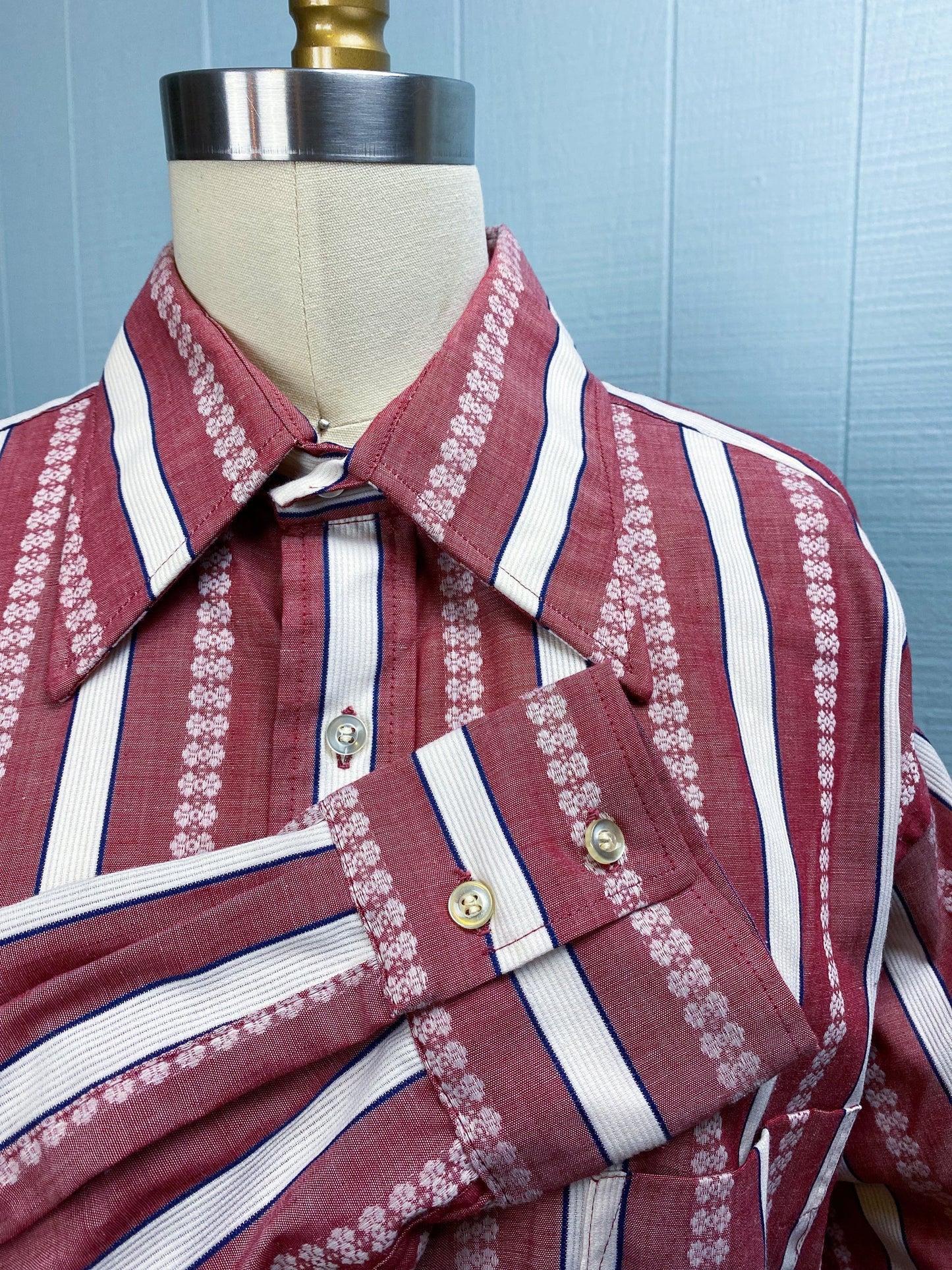 70's Wine & White Vertical Stripe Dagger Collar Button Up Shirt