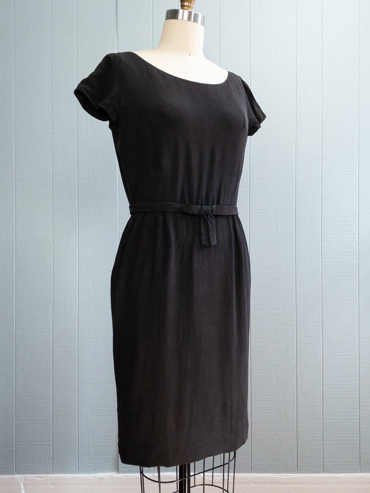 50's 60's Black Silky Wiggle Dress | S