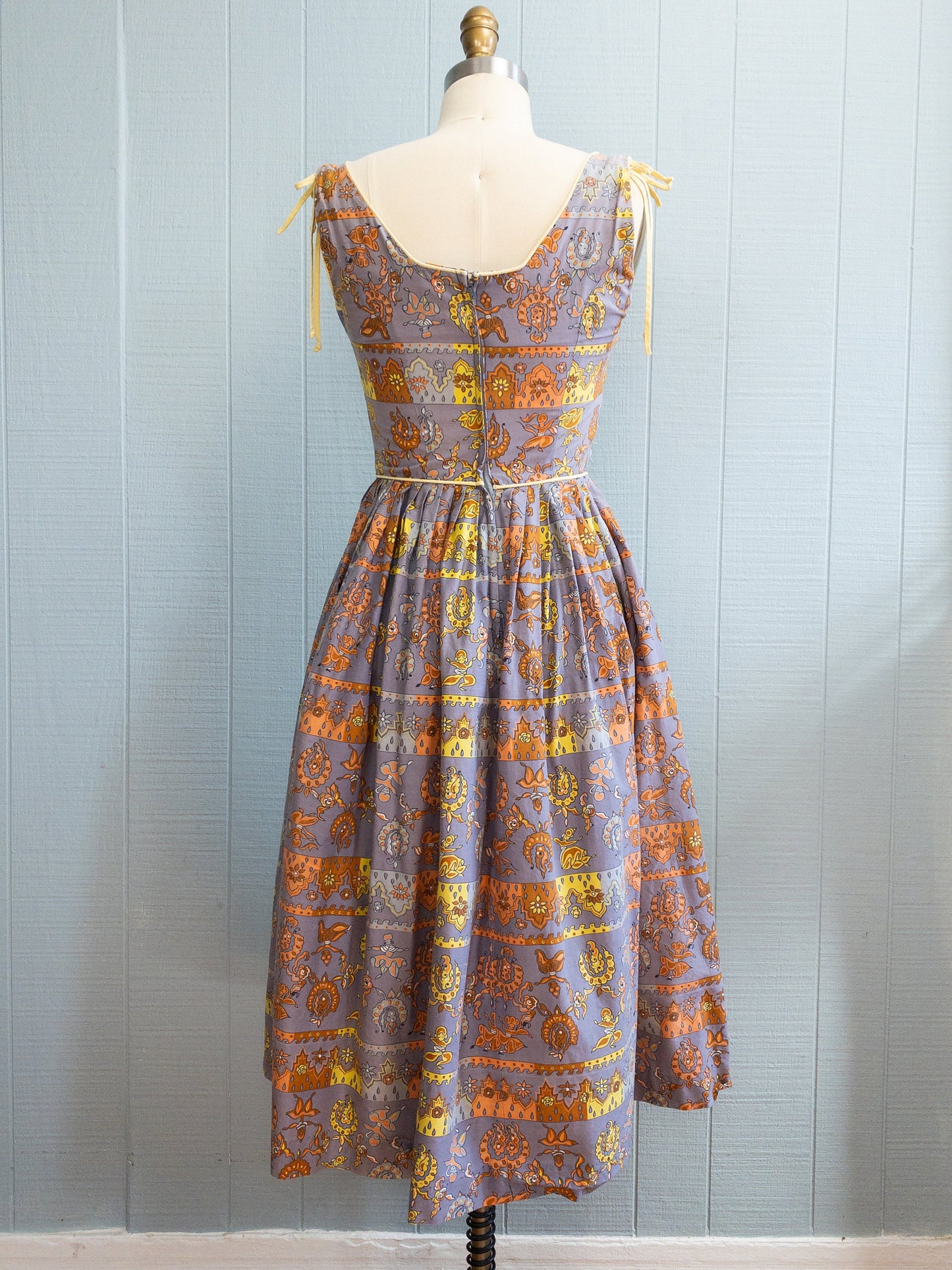 50s Lavender Whirling Dervish Dress | XS/S