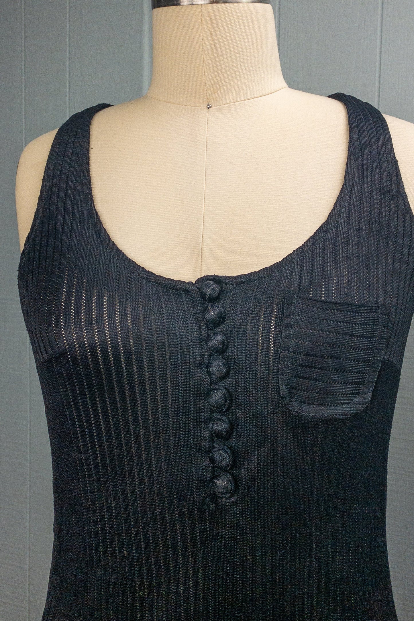 60s 70s Busted Mesh Black Tank | S/M