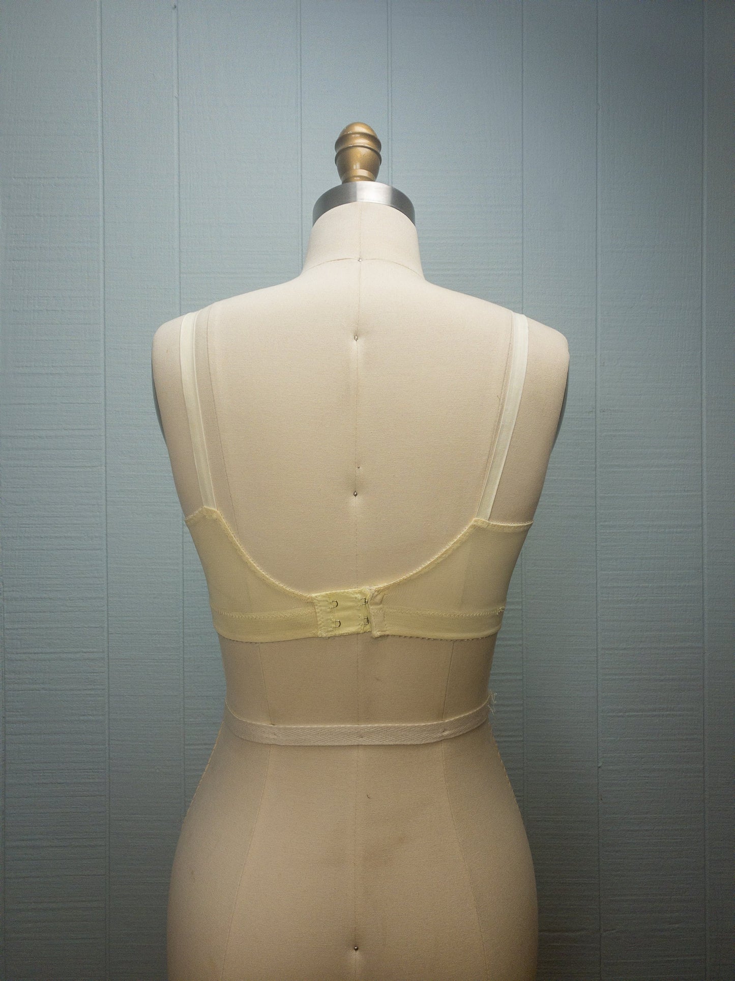 60's Butter Yellow Flower Bud Bullet Bra | 34B