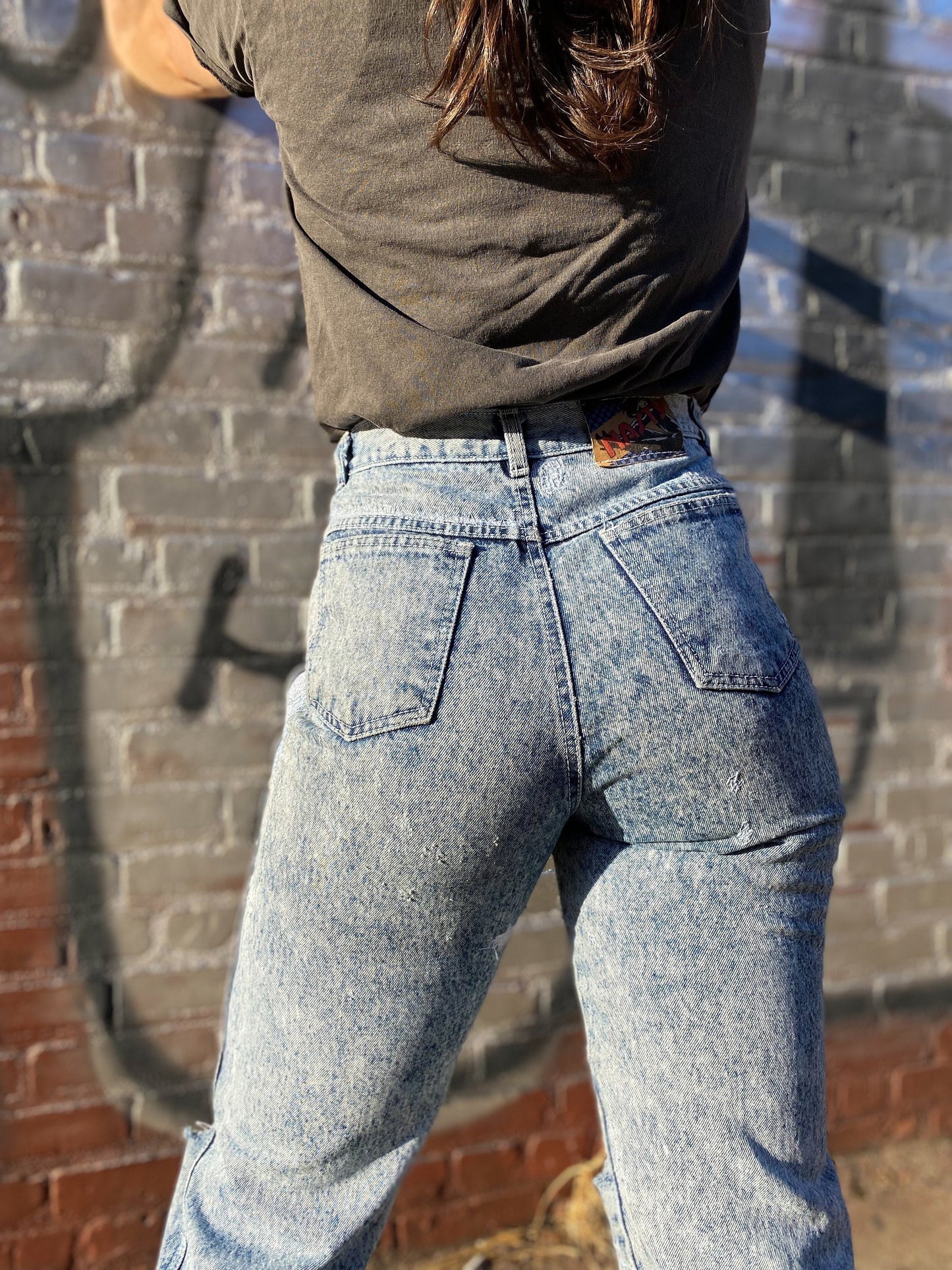 80's 90's Acid Wash | W28" | "Nasty" Mom Jean Busted Ripped Knee